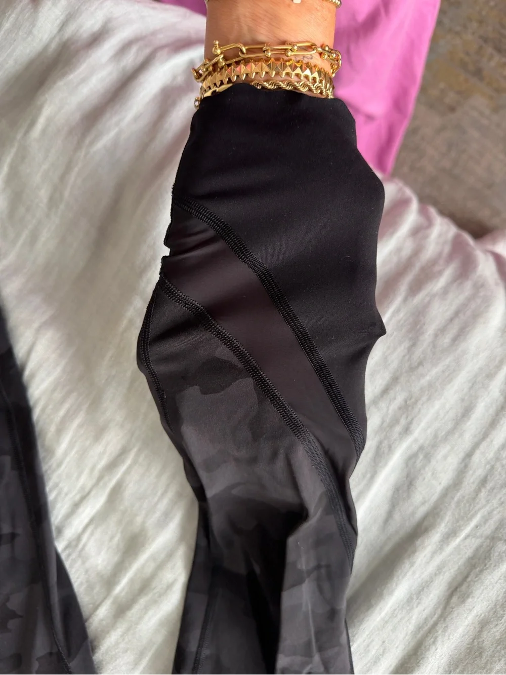 Lululemon Wunder Under Camo Crop High-Rise  Scallop Size 2